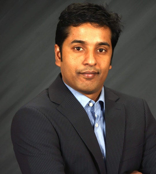 Gunendra Das, Associate